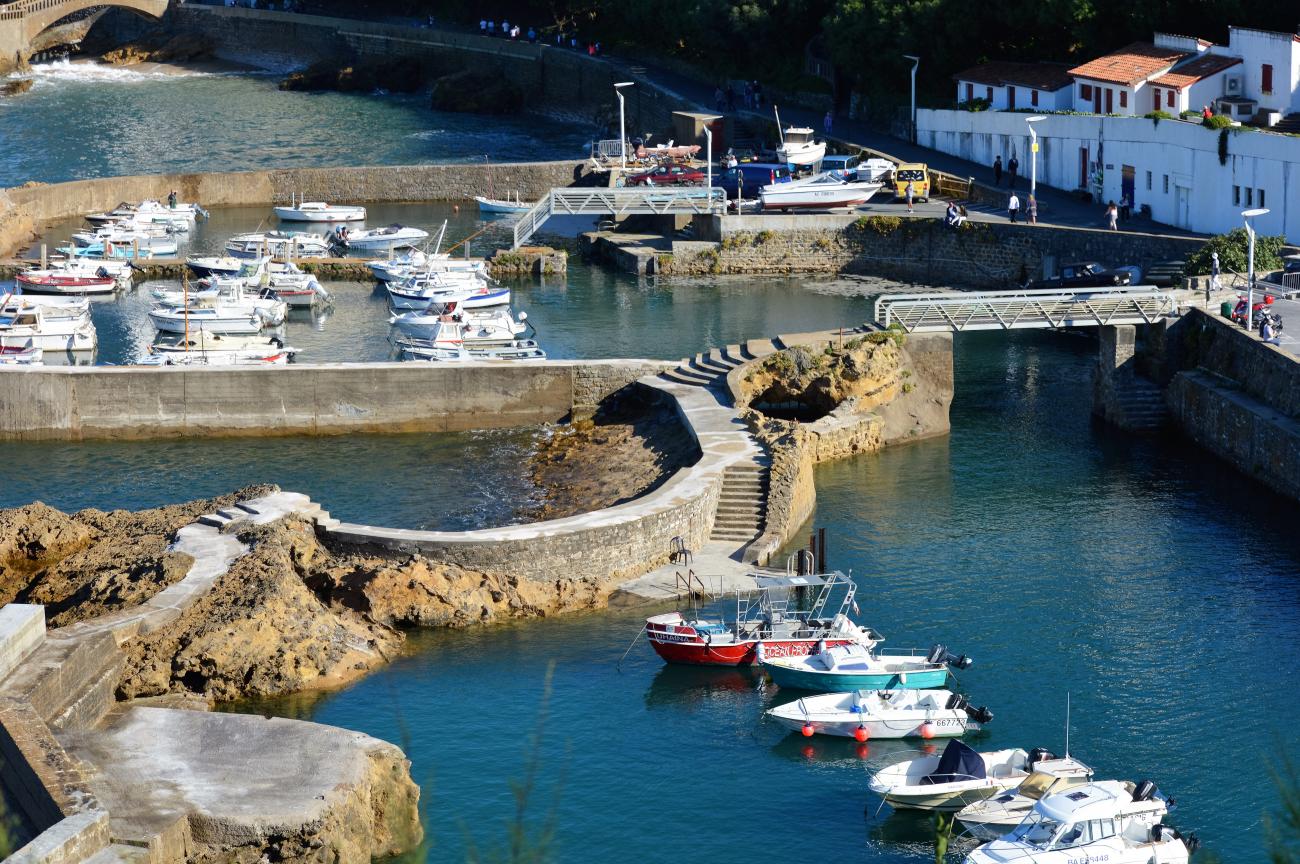 4di_Port de BIARRITZ Location vacances.JPG